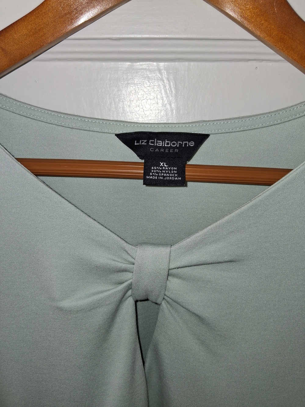 Liz Claiborne Top XL Light Green Knot Neck Career Blouse - Picture 2 of 4